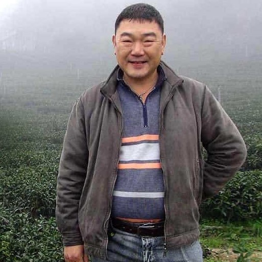 茶半解農場